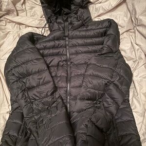 Women's Black Puffer Jacket